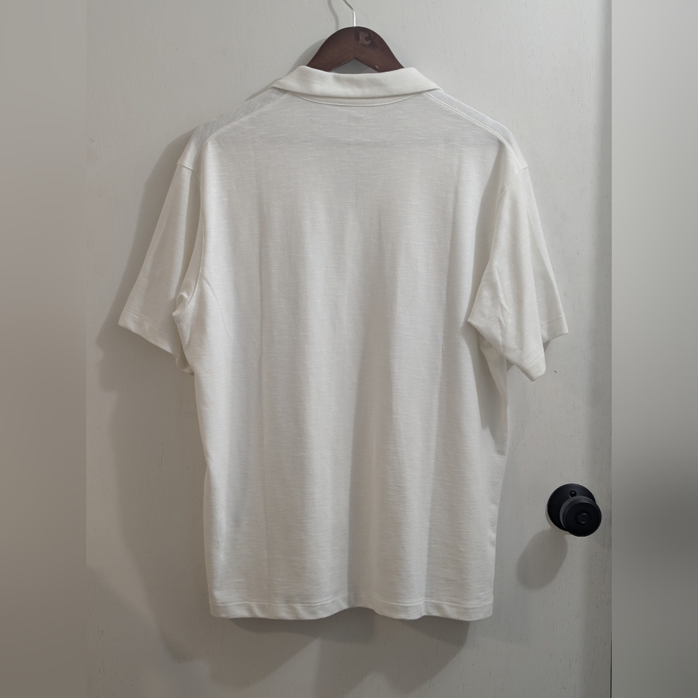 Uniqlo White Short Sleeve Tee Casual Comfort